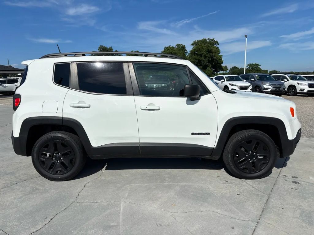2019 Jeep Renegade - $13,300