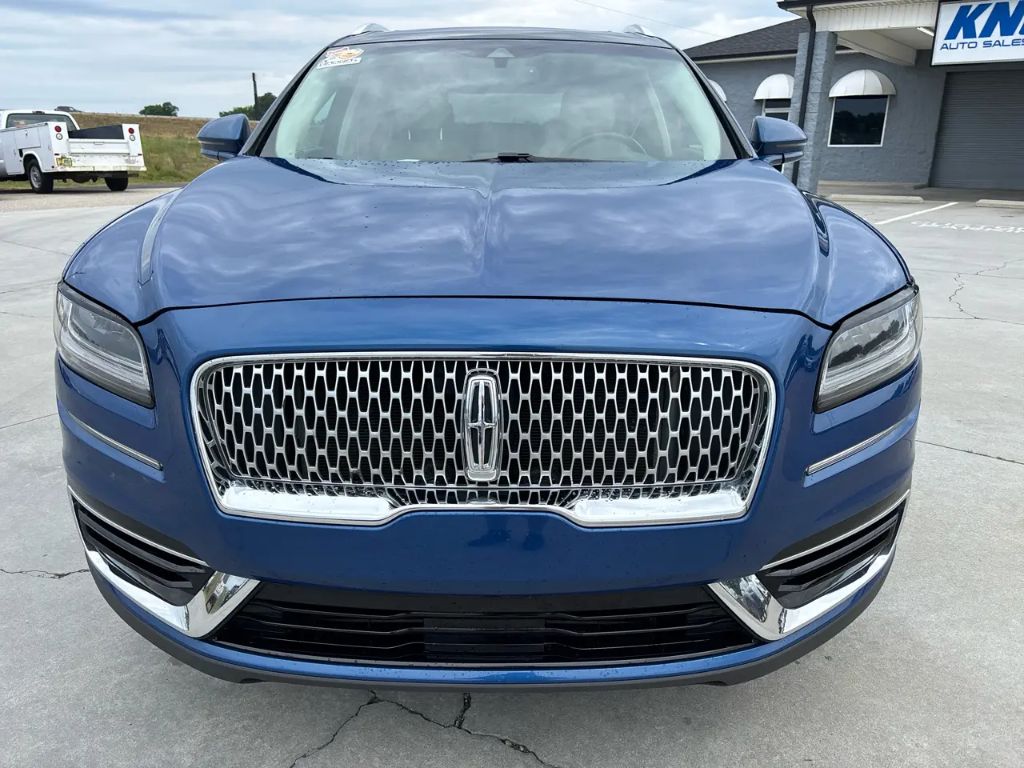 2020 Lincoln Nautilus - $17,500