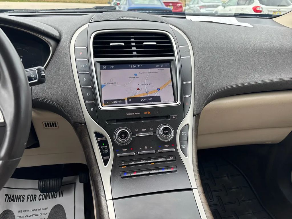 2020 Lincoln Nautilus - $17,500