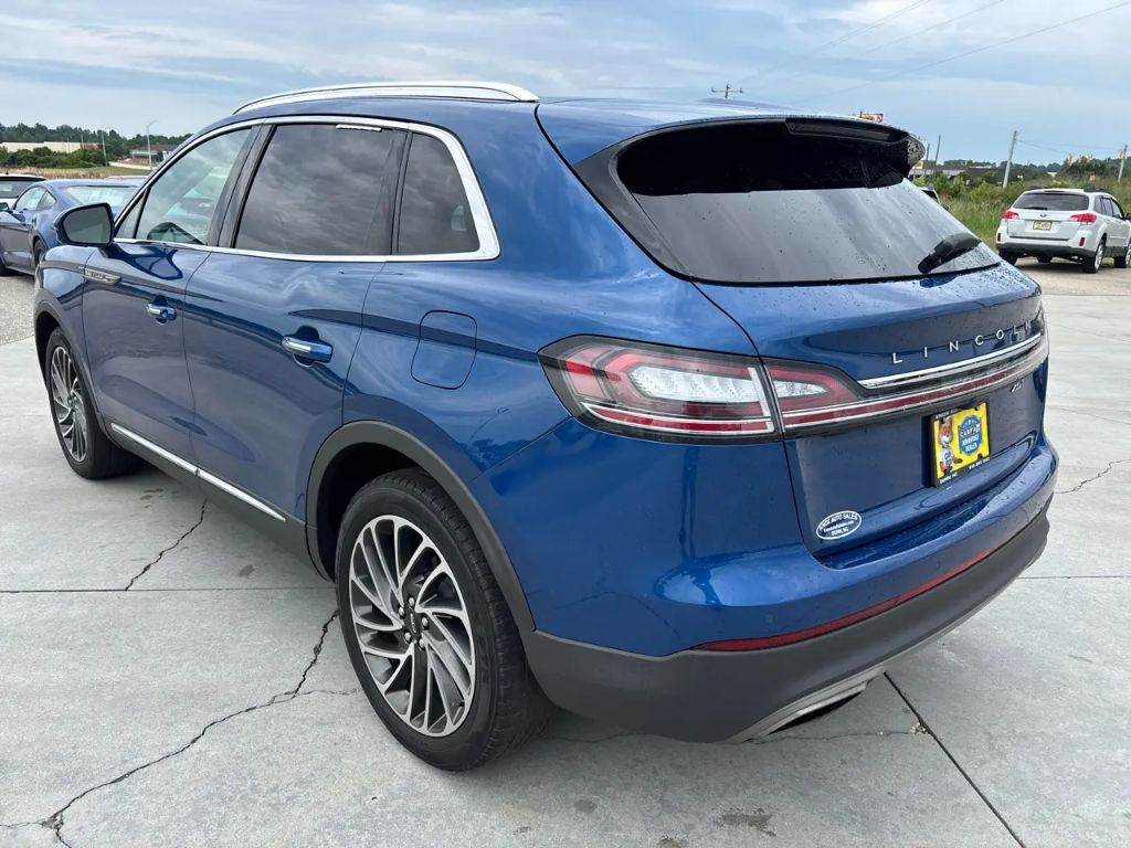 2020 Lincoln Nautilus - $17,500