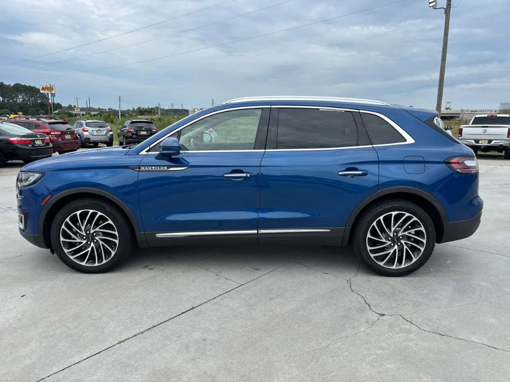 2020 Lincoln Nautilus - $17,500