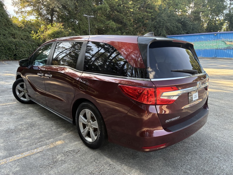 2018 Honda Odyssey - $13,995