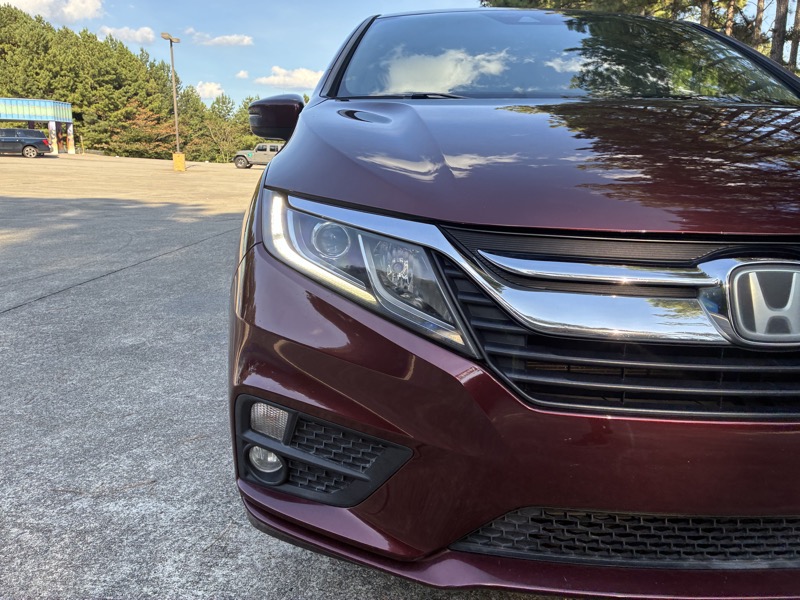 2018 Honda Odyssey - $13,995