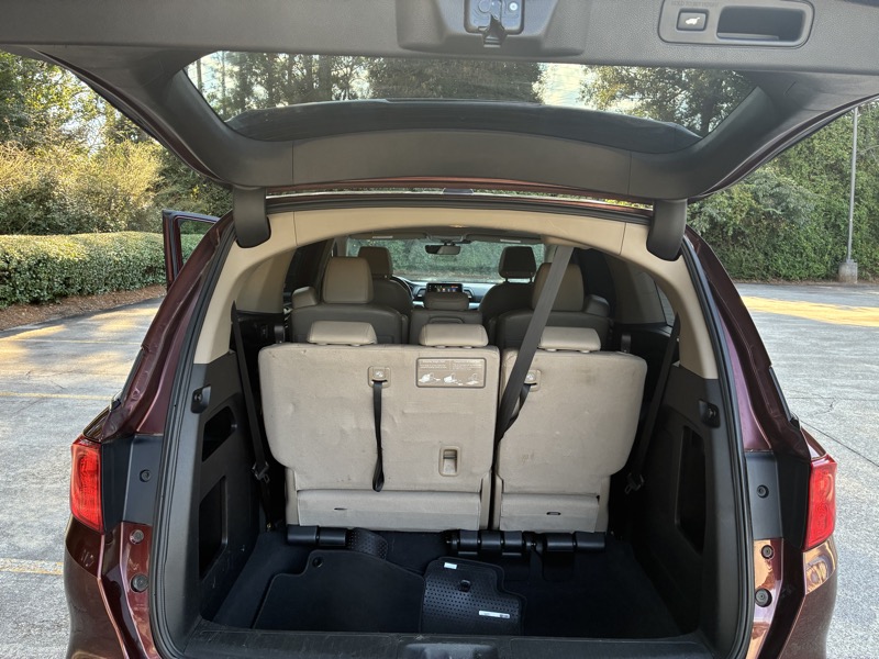 2018 Honda Odyssey - $13,995