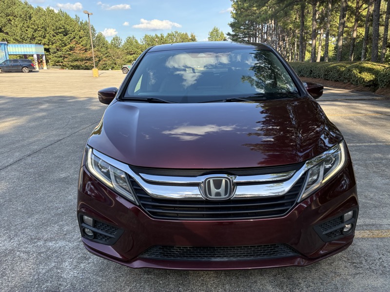 2018 Honda Odyssey - $13,995