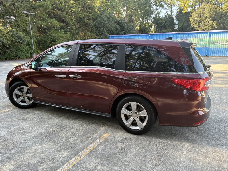 2018 Honda Odyssey - $13,995