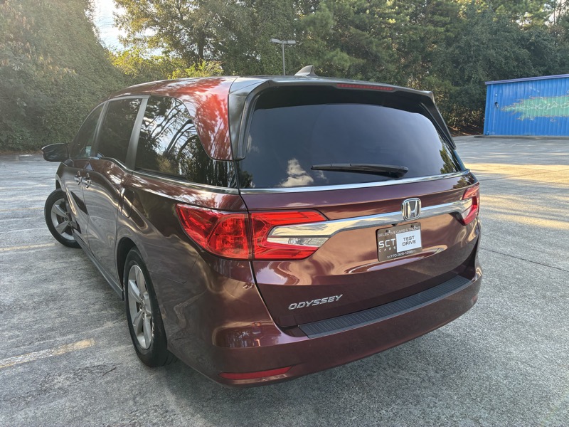2018 Honda Odyssey - $13,995