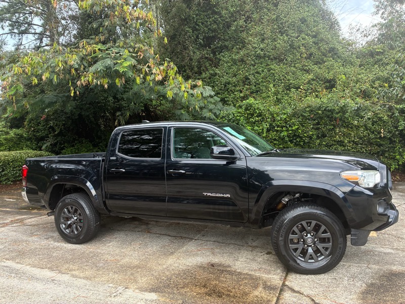 2020 Toyota Tacoma - $27,500