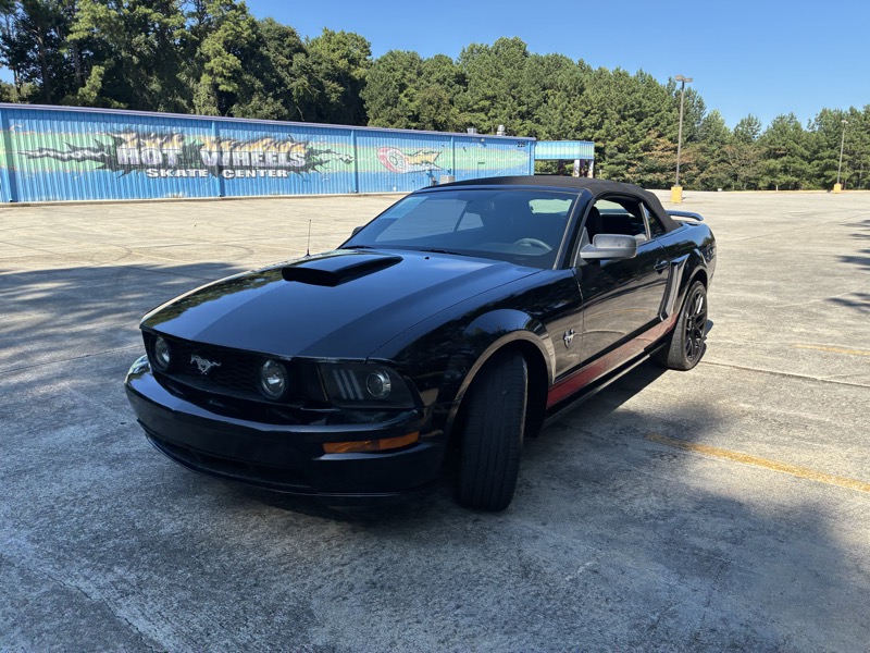 2009 Ford Mustang - $10,995