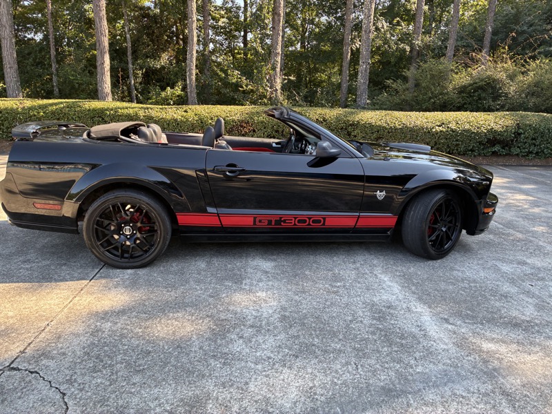 2009 Ford Mustang - $10,995