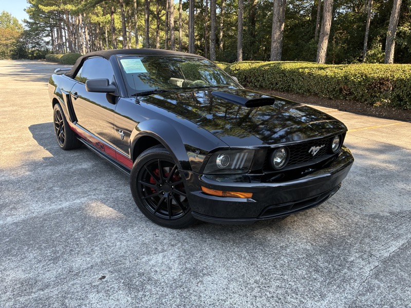2009 Ford Mustang - $10,995