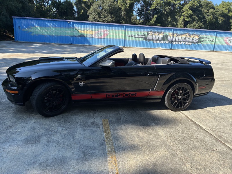 2009 Ford Mustang - $10,995