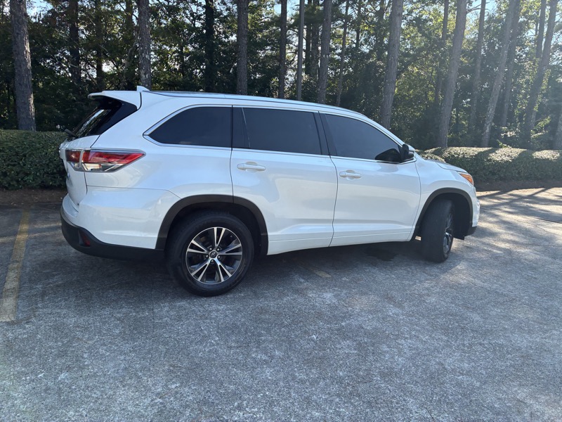 2016 Toyota Highlander - $16,995