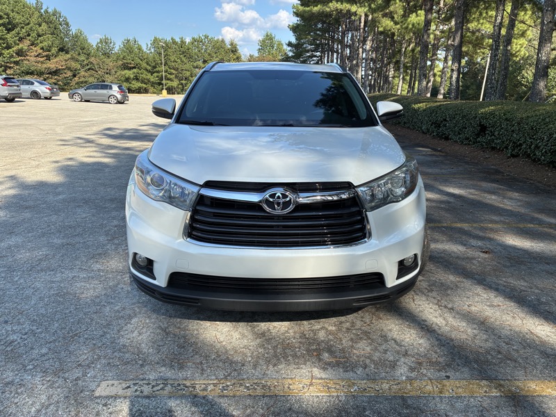 2016 Toyota Highlander - $16,995