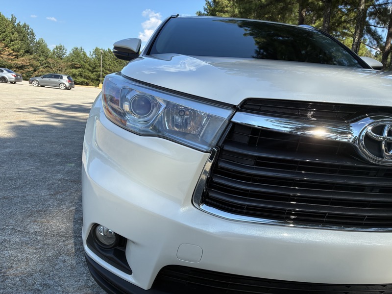 2016 Toyota Highlander - $16,995