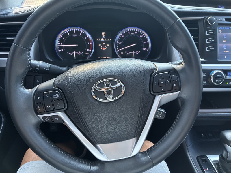 2016 Toyota Highlander - $16,995