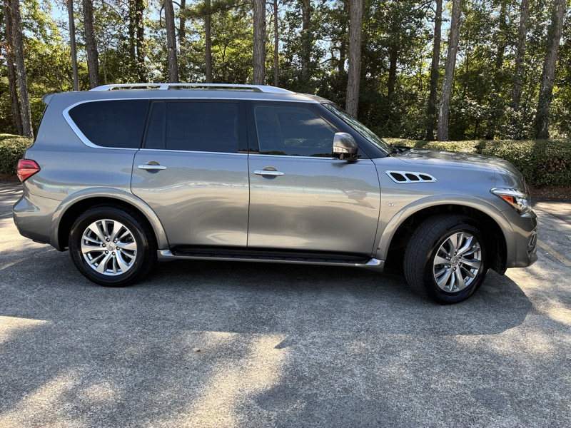 2017 INFINITI QX80 - $14,995