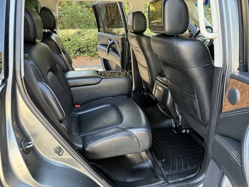 2017 INFINITI QX80 - $14,995