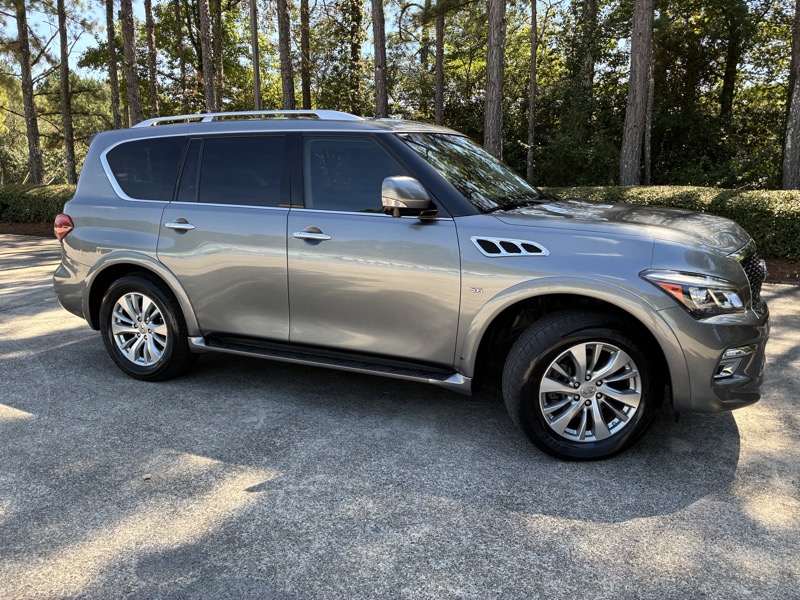 2017 INFINITI QX80 - $14,995