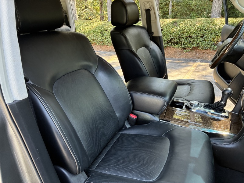 2017 INFINITI QX80 - $14,995