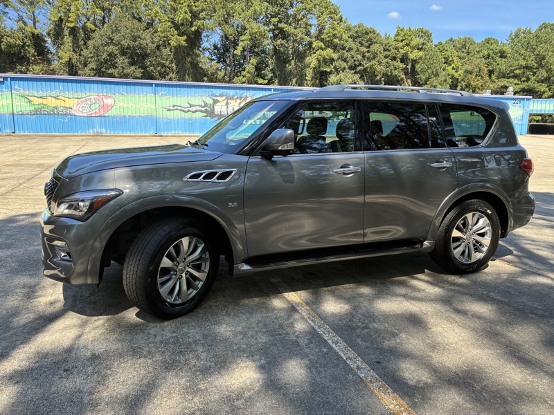 2017 INFINITI QX80 - $14,995