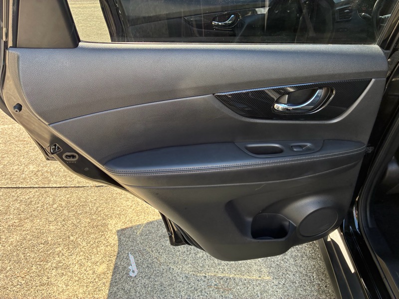 2018 Nissan Rogue - $11,995