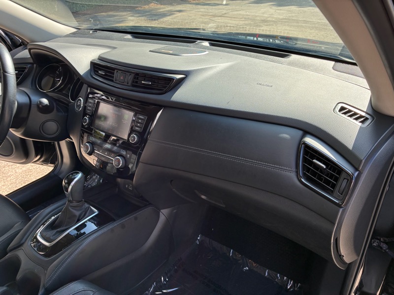 2018 Nissan Rogue - $11,995