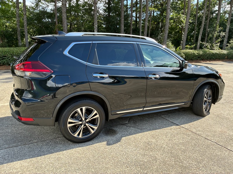 2018 Nissan Rogue - $11,995