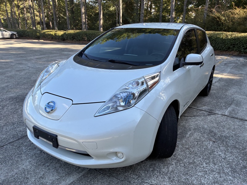 2014 Nissan LEAF - $3,995