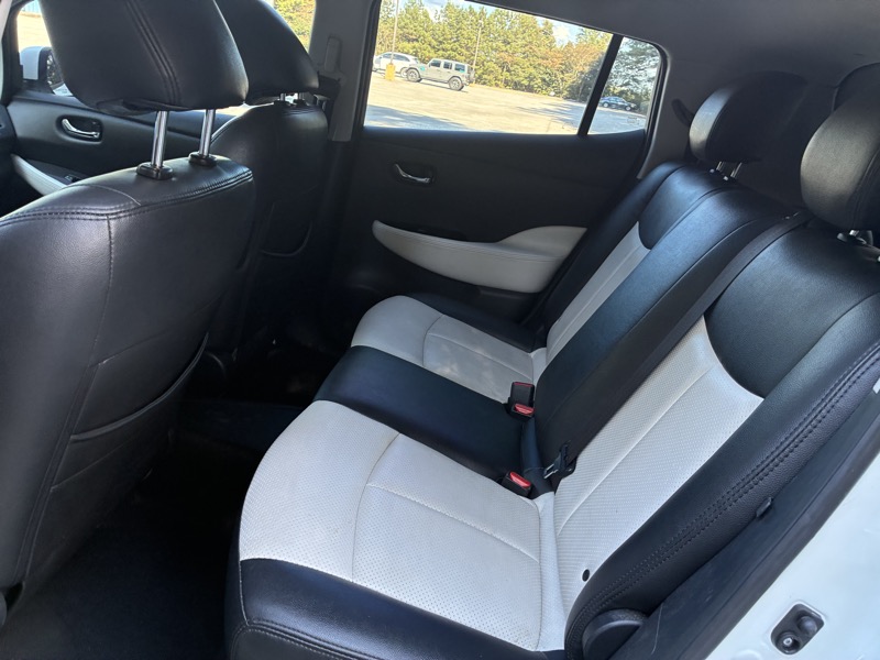 2014 Nissan LEAF - $3,995