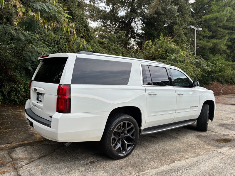 2017 Chevrolet Suburban - $17,995