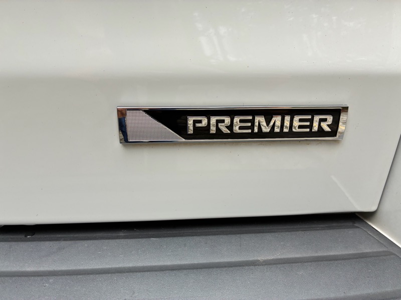 2017 Chevrolet Suburban - $17,995