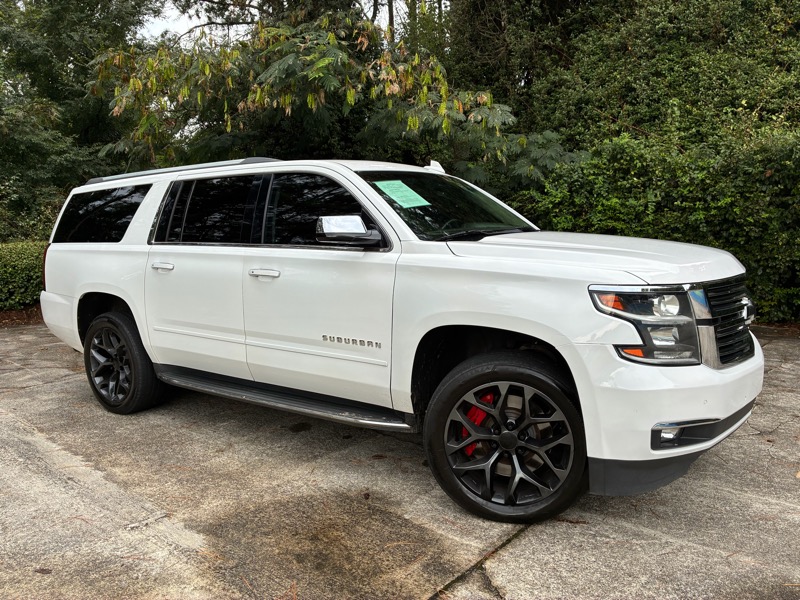 2017 Chevrolet Suburban - $17,995
