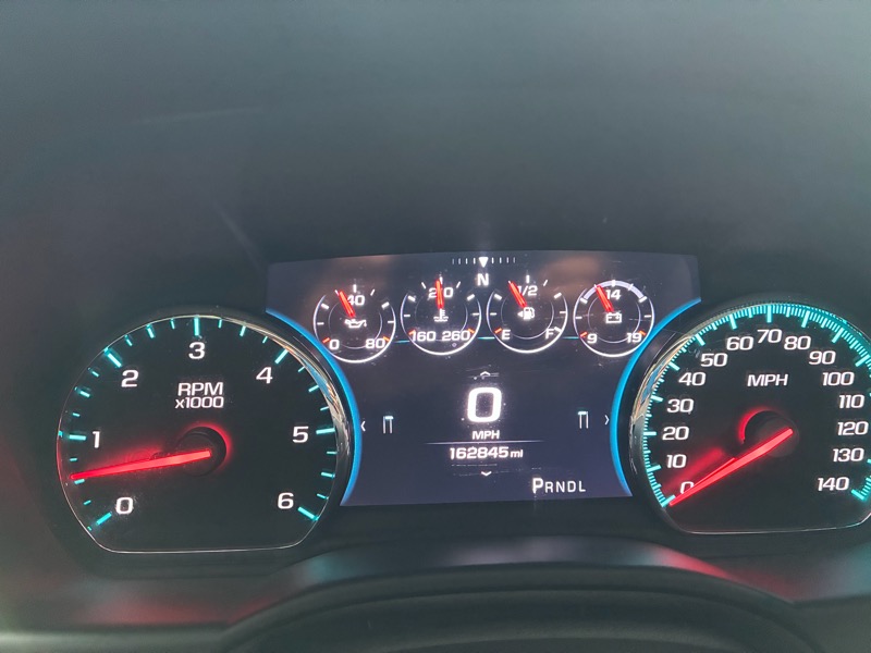 2017 Chevrolet Suburban - $17,995