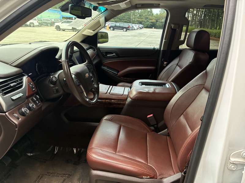 2017 Chevrolet Suburban - $17,995