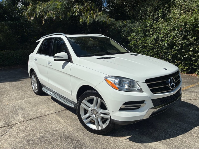 2015 Mercedes-Benz Ml-class - $10,500
