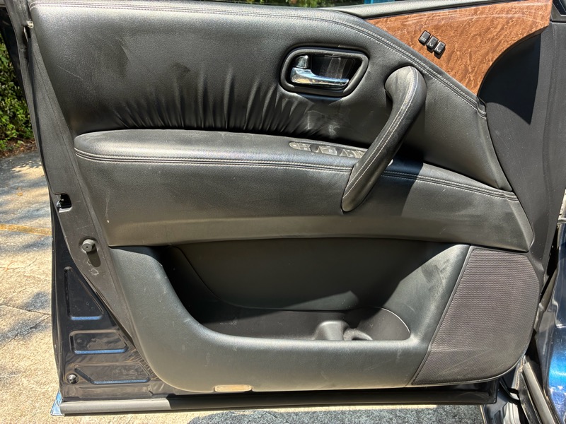 2017 INFINITI QX80 - $12,995