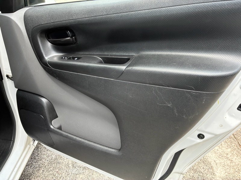2019 Nissan NV200 - $10,995