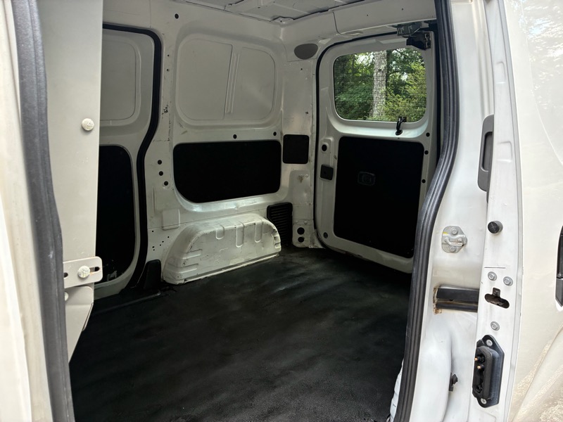 2019 Nissan NV200 - $10,995