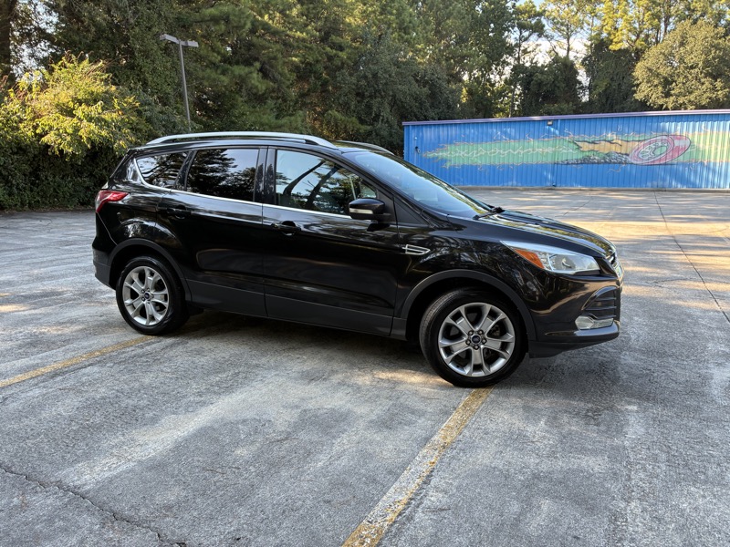 2015 Ford Escape - $6,995