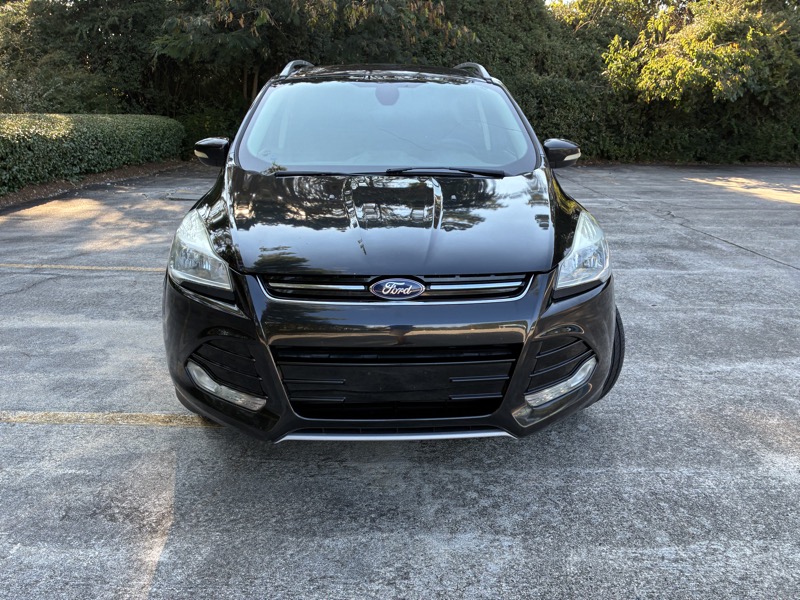 2015 Ford Escape - $6,995