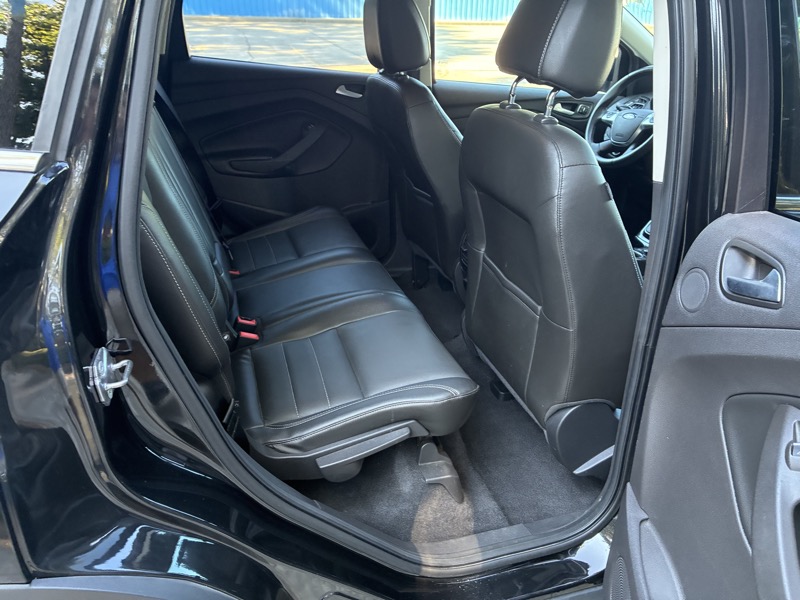 2015 Ford Escape - $6,995