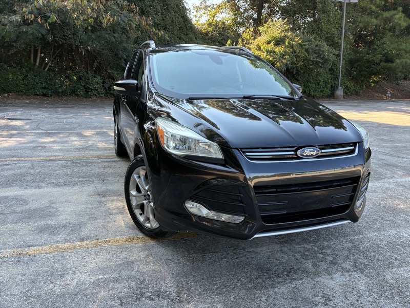 2015 Ford Escape - $6,995