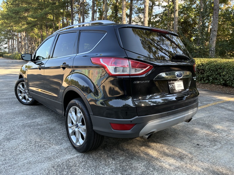 2015 Ford Escape - $6,995