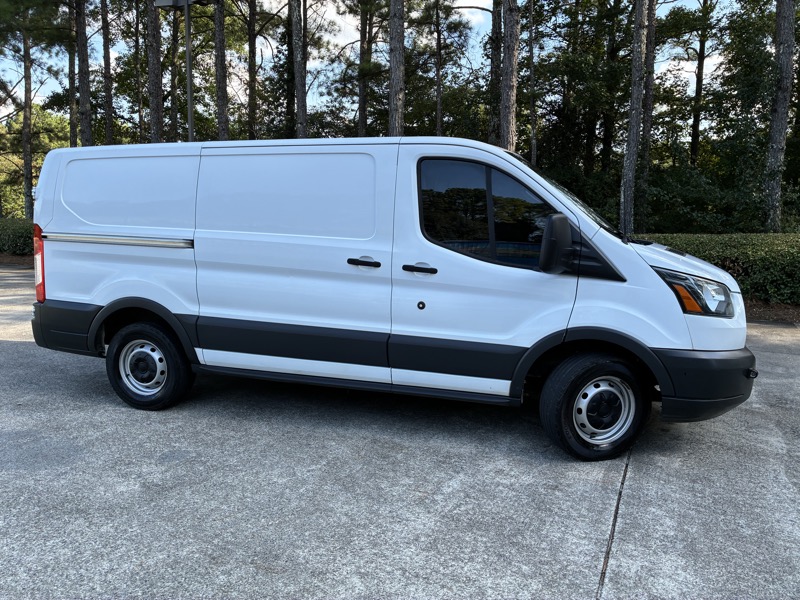 2017 Ford Transit - $18,995