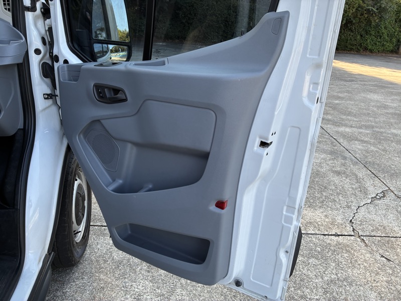 2017 Ford Transit - $18,995