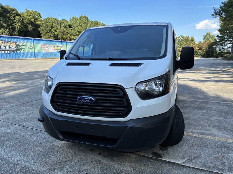 2017 Ford Transit - $18,995