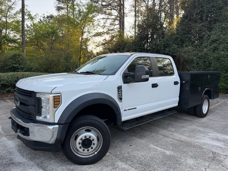 2018 Ford F-450 - $23,000