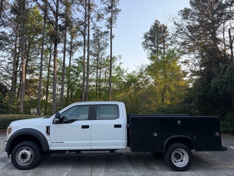 2018 Ford F-450 - $23,000
