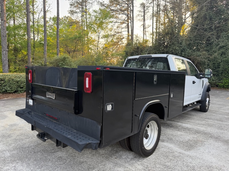 2018 Ford F-450 - $23,000